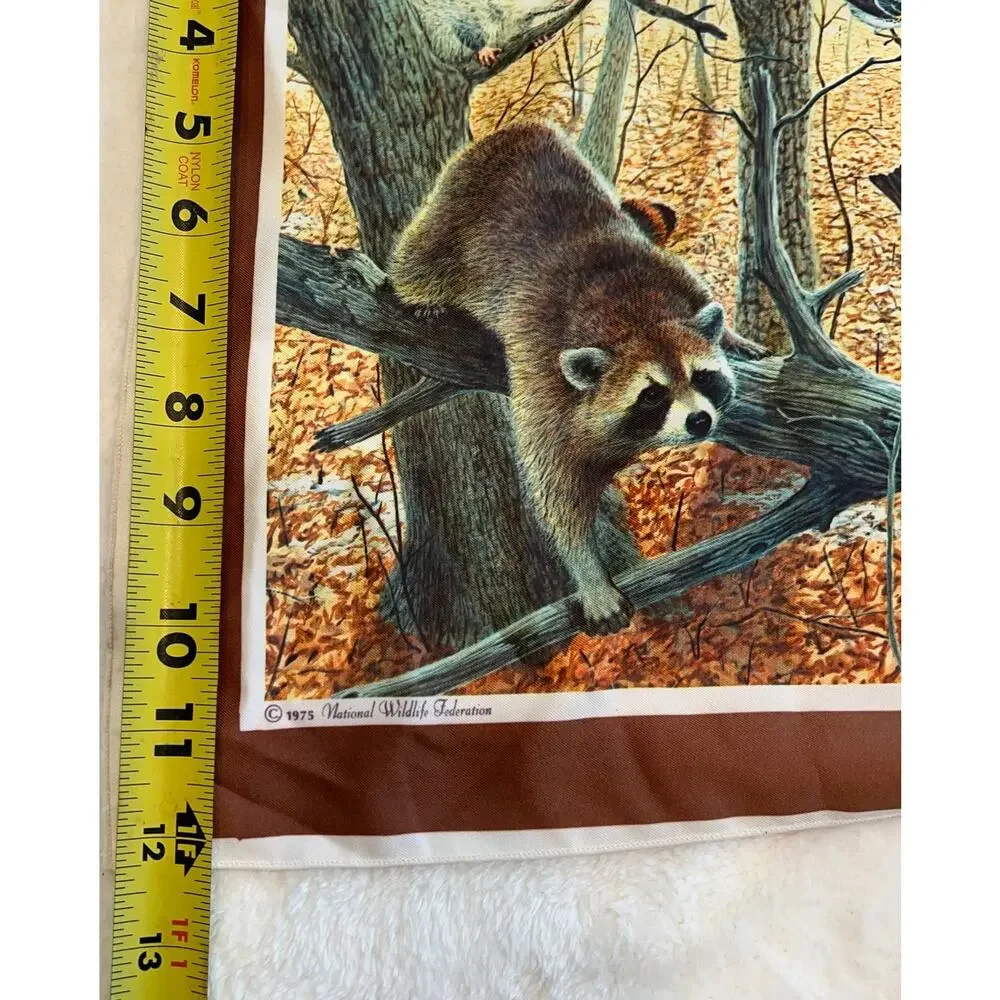 1975 National‎ Wildlife Federation Forest Animals Table Runner Raccoon Skunk